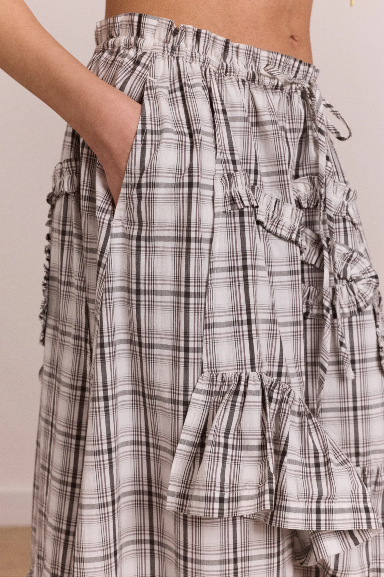 Catie Ruffle Midi Skirt - Greyscale Check - Image 8