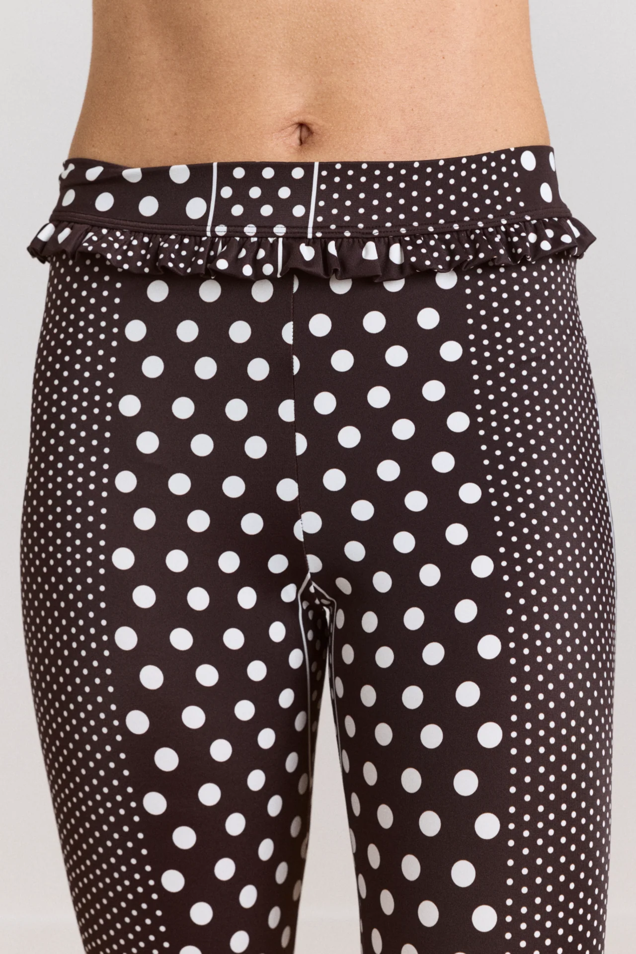 Cove Capri Pant - Spot Stripe Print - Image 11