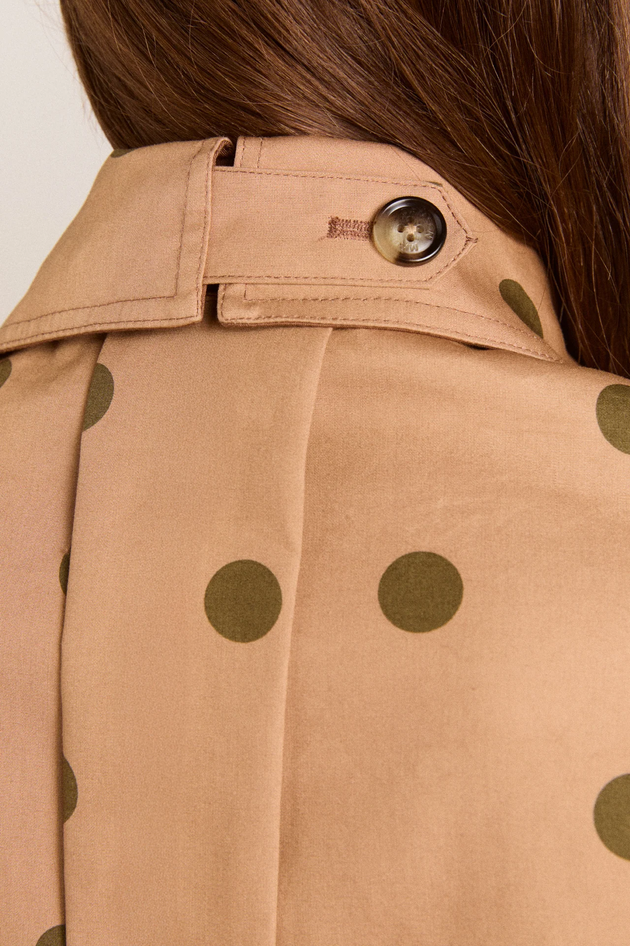 Reversible Jerry Crop Trench Coat - Camel Spot - Image 16