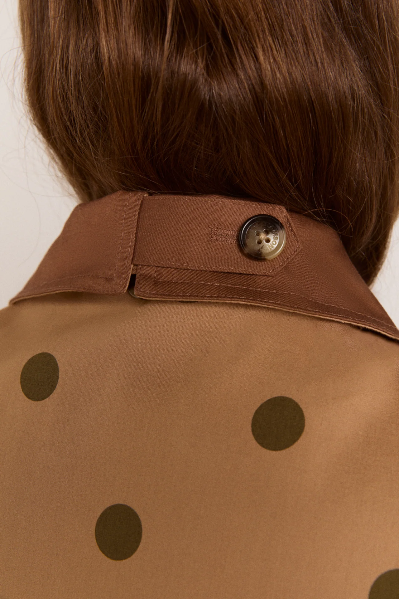 Reversible Jerry Crop Trench Coat - Camel Spot - Image 18