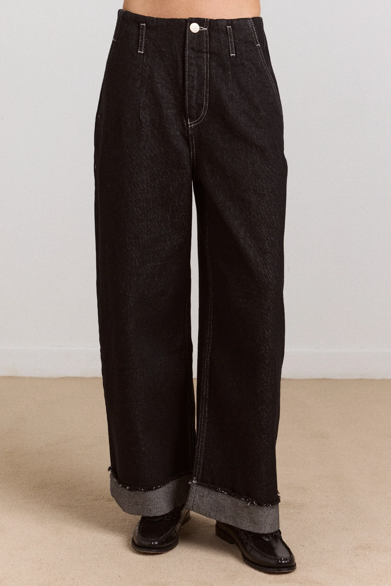 Loose Fit Pascal Jeans - Black Wash - Image 7