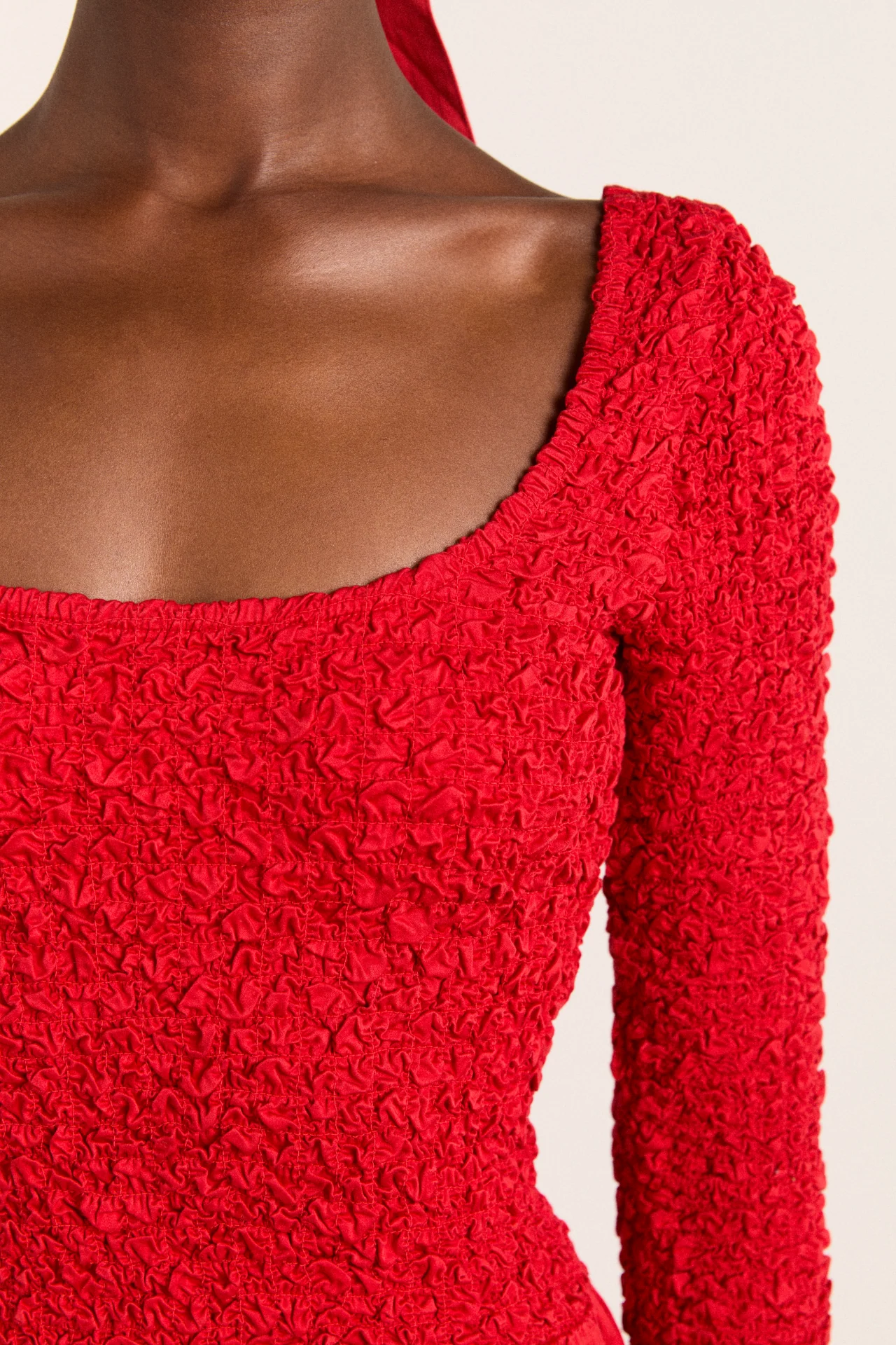 Malinda Ls Smocked Midi Dress- Red - Image 6