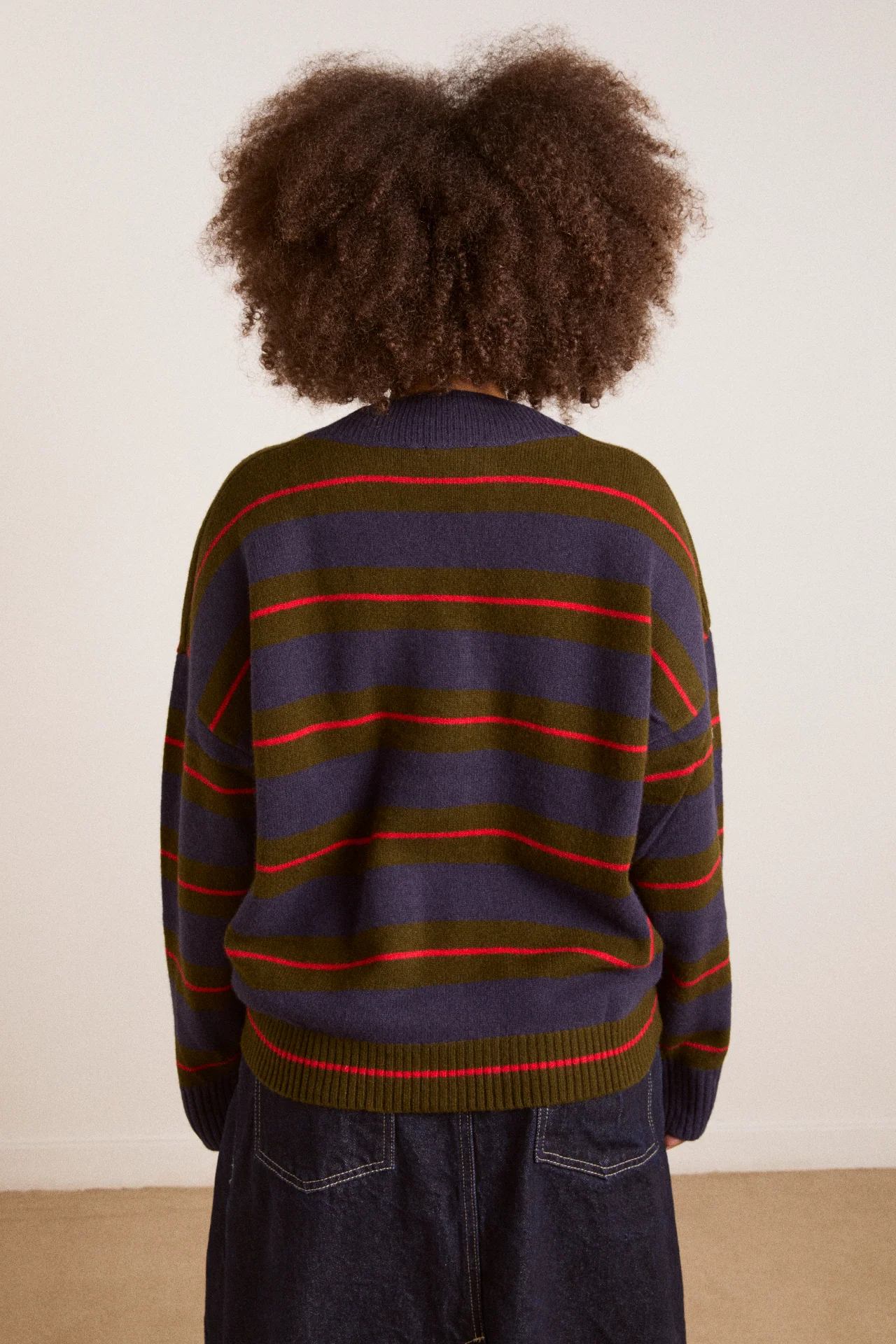 Odette V-Neck Merino Wool Jumper-Olive/Navy Stripe - Image 12