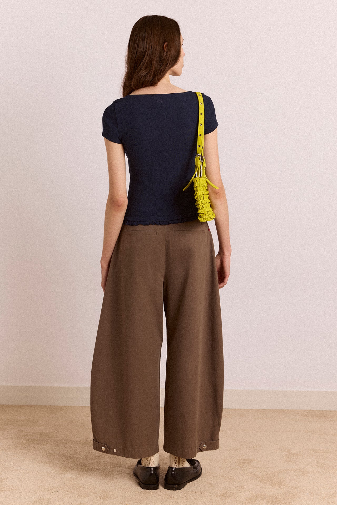 Safah Tailored Barrel Trouser - Brown - Image 5